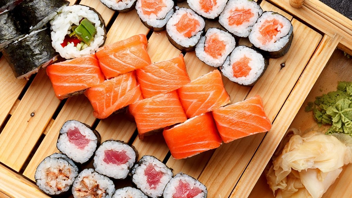10 Authentic Authentic Japanese Sushi Cookbooks & Recipe Books ...